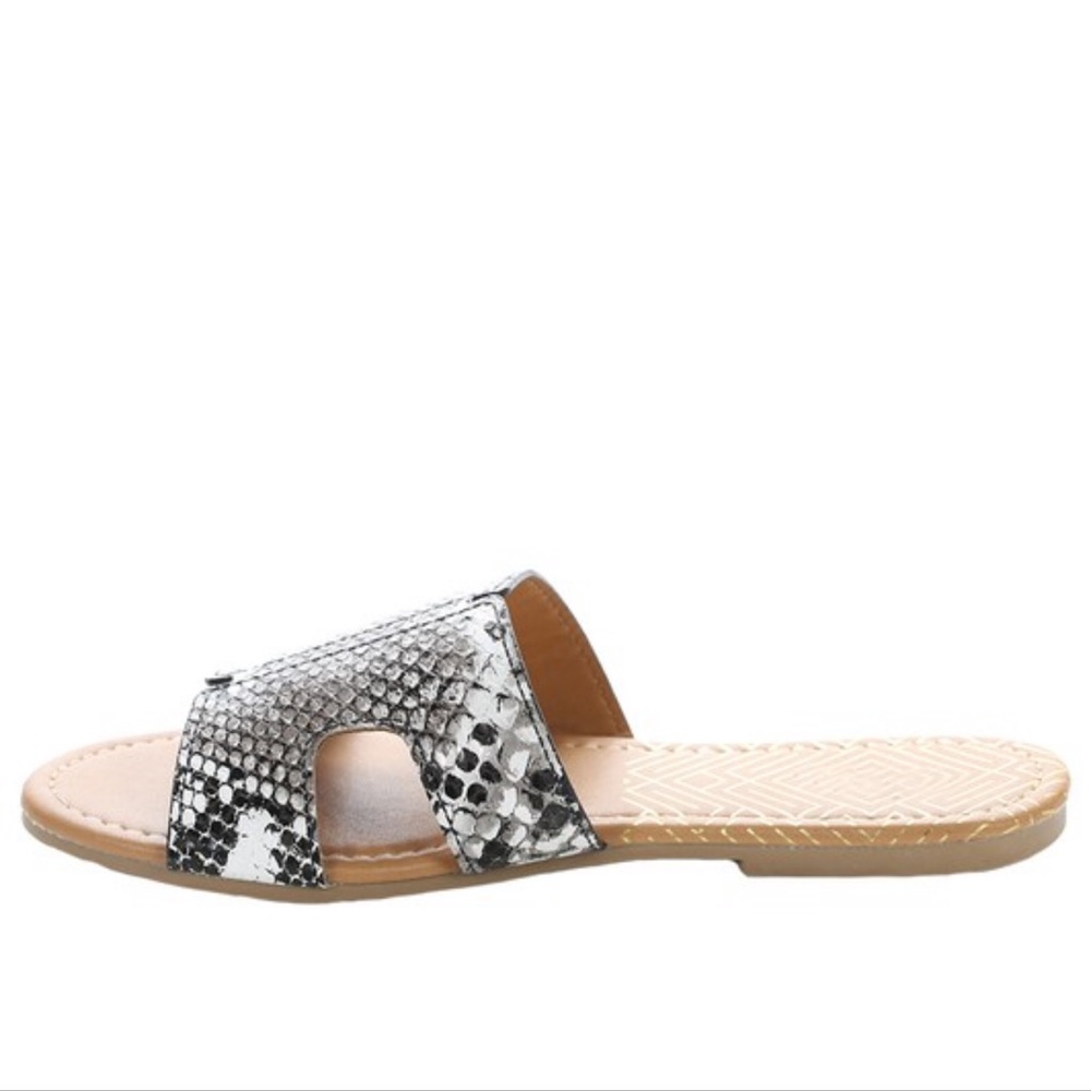 🐍 Python print slip on sandals 🐍 - Picture 5 of 6